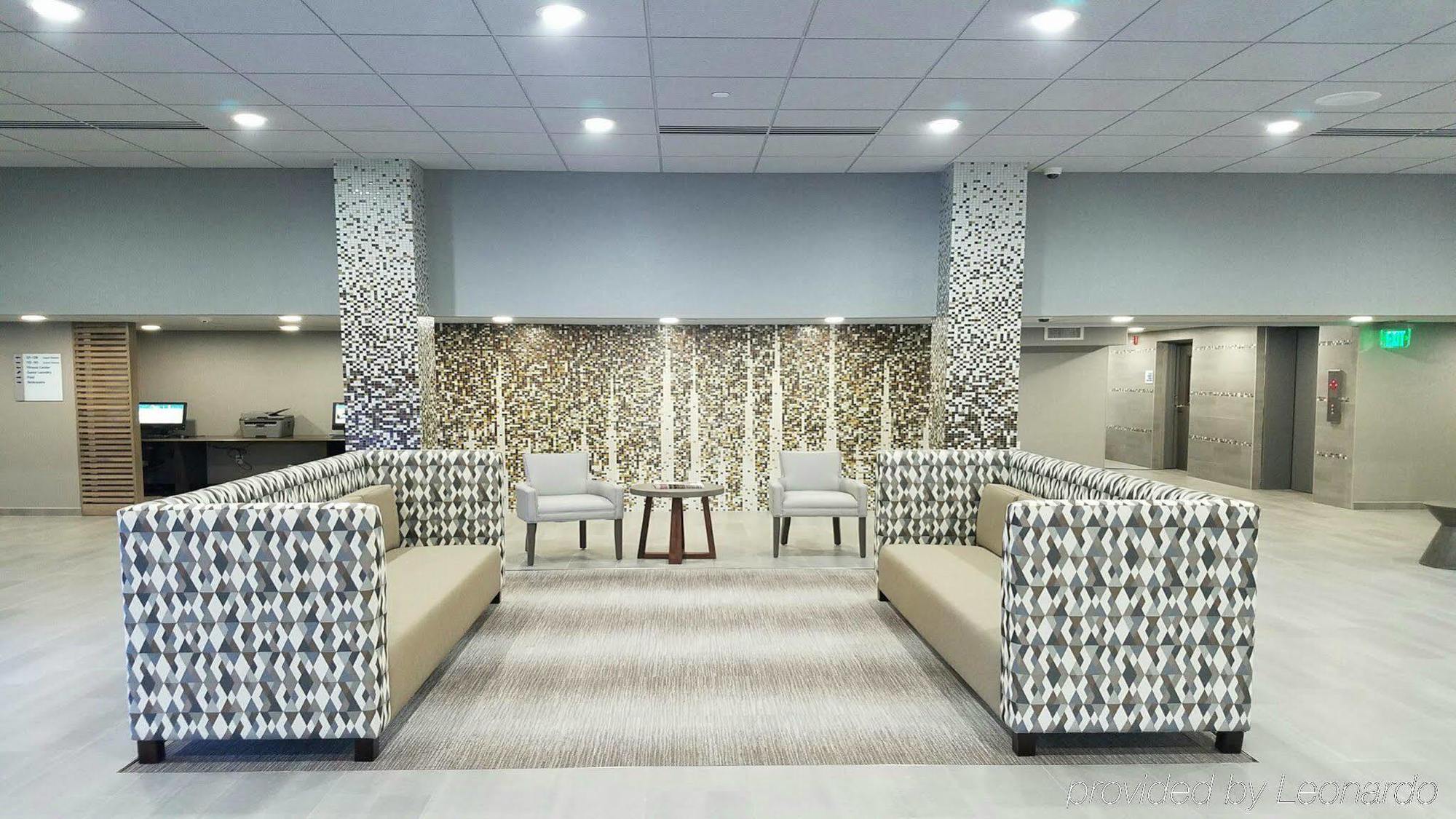 Holiday Inn Express - Williamsburg Busch Gardens Area By Ihg Buitenkant foto